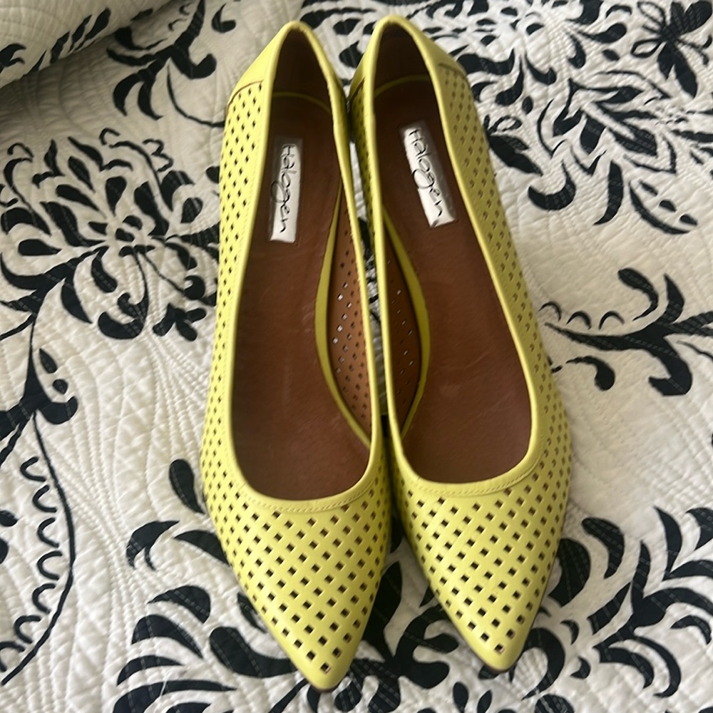 Halogen chartreuse heels